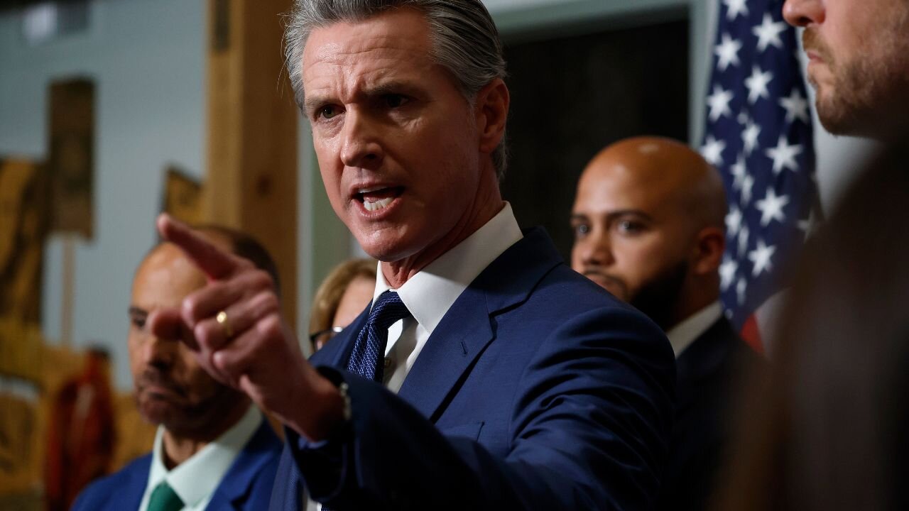 Hollywood A-Lister Destroys Gavin Newsom – She Ended His Career