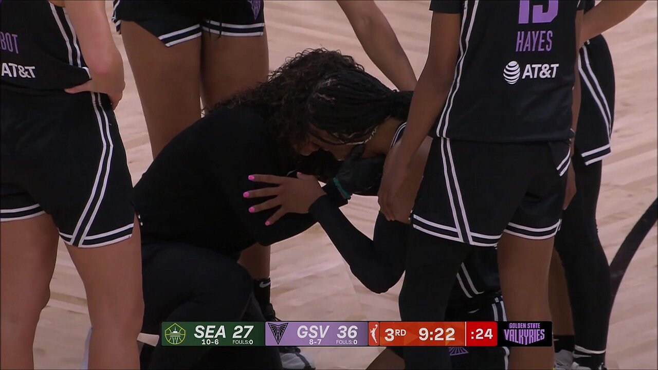 🤕 Thornton HELPED OFF after HARD screen | Golden State Valkyries WNBA womens basketball