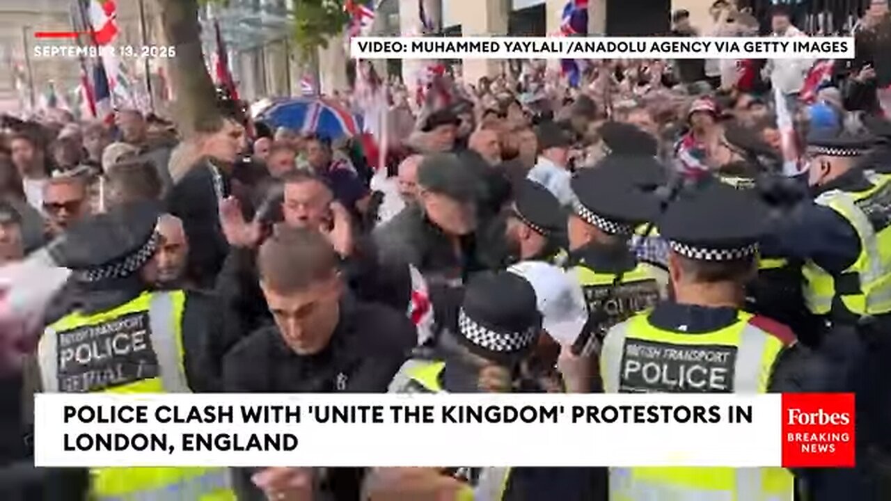 WILD VIDEO: Police Clash With Unite The Kingdom Protestors In London, England