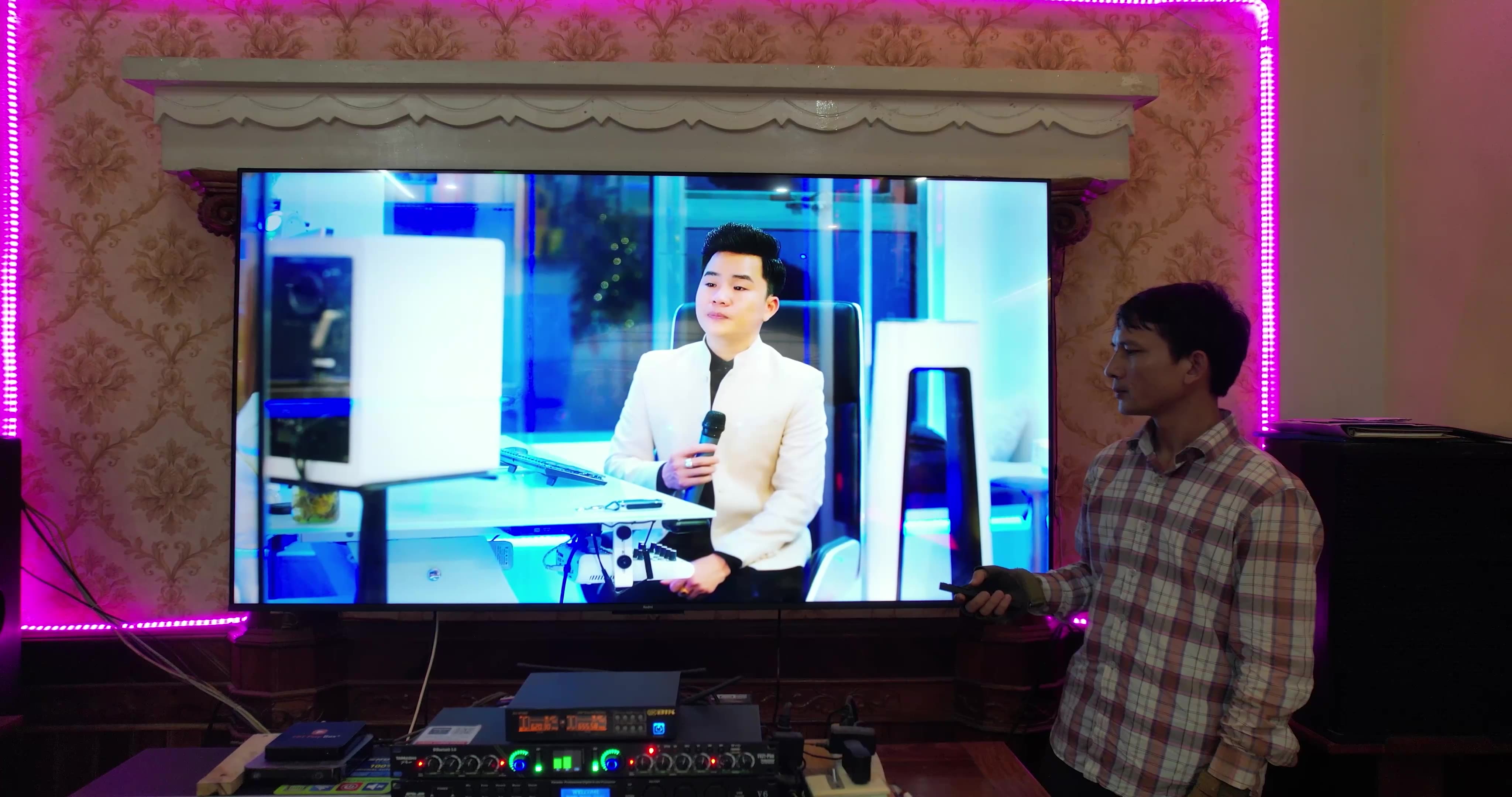 Lắp tivi xiaomi A Pro 75 inches tại địa chỉ ngõ 254 phố Văn Cao