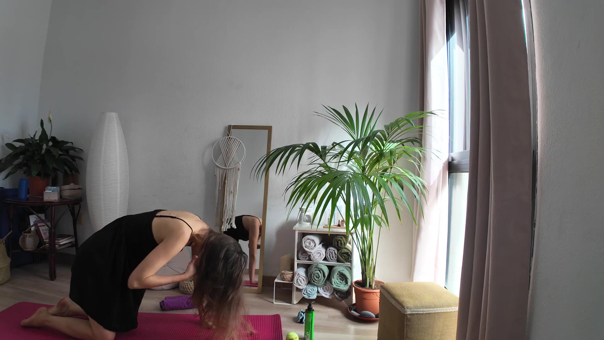 Sensual-Flow-Yoga (2)