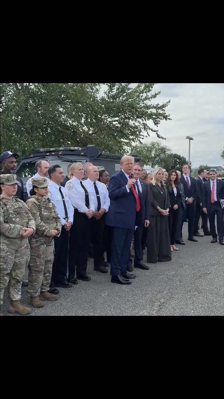 TRUMP❤️🇺🇸🥇🪽🕺🎊HOLDS REMARKS🤍🇺🇸🏅🪽👮♂️🚨🚔PATROLS WASHINGTON D.C STREETS💙🇺🇸🏅🪽🚏🏛️🧑🚀⭐️
