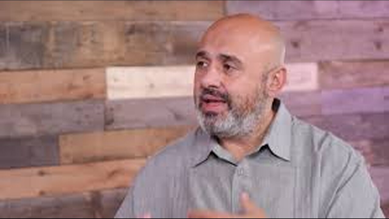 Sam Shamouns PERFECT RESPONSE To A Muslim QUESTIONING Jesus & Trinity
