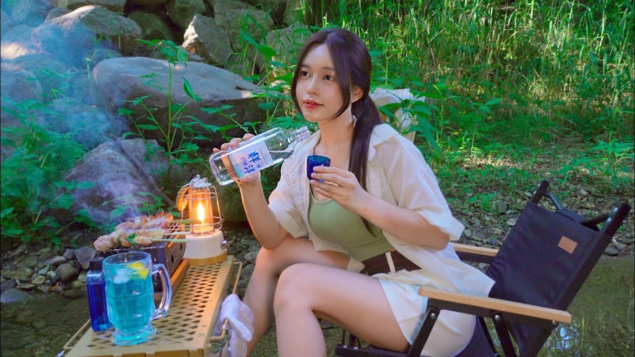 In the heat wave, its a valley. Camping vlog of grilling skewers and making soju highballs