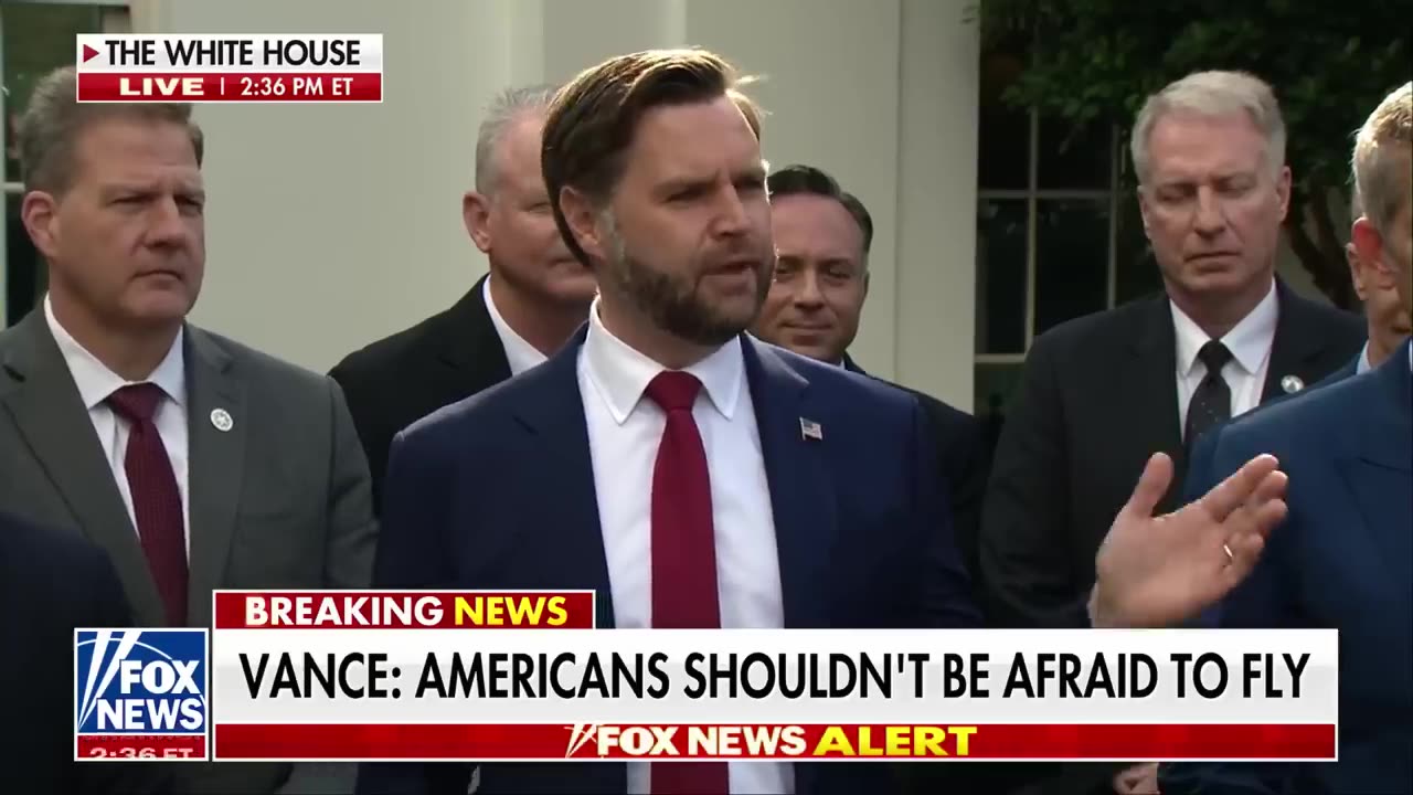 Vance: All we need is 5 reasonable Dems to end shutdown