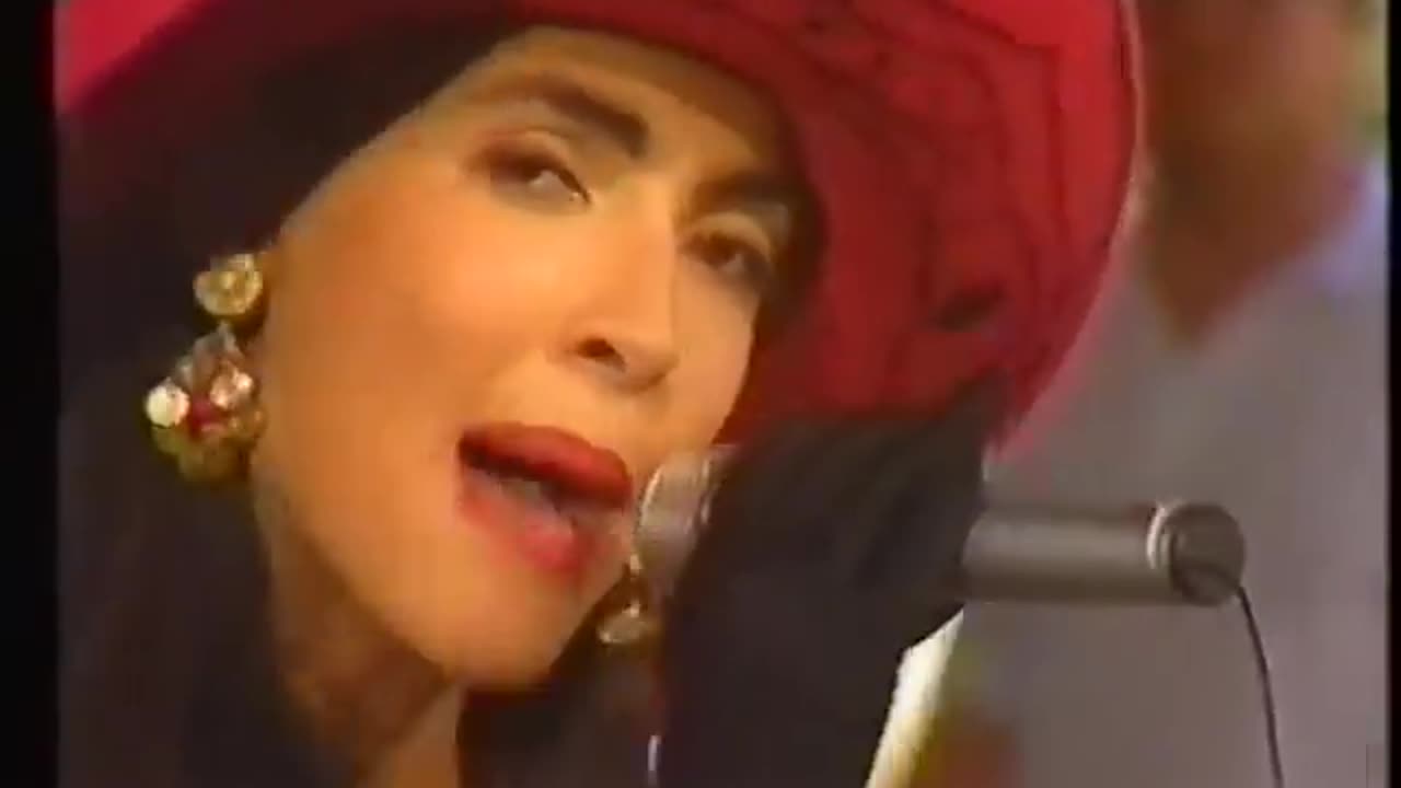 Loïs Lane - Its The First Time = 1989