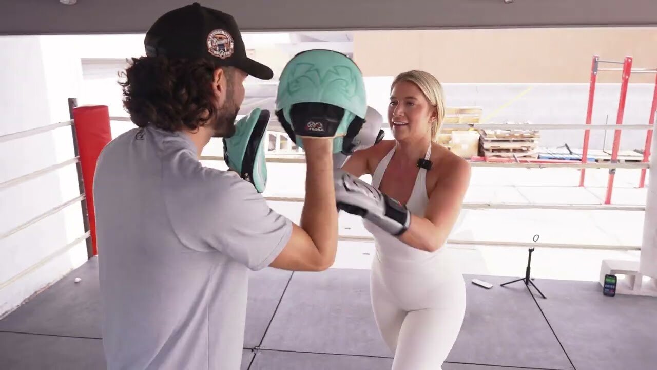 Boxing Training Workout at Prime Time Las Vegas | Stella Andrews Fitness Vlog | KYZ HUB
