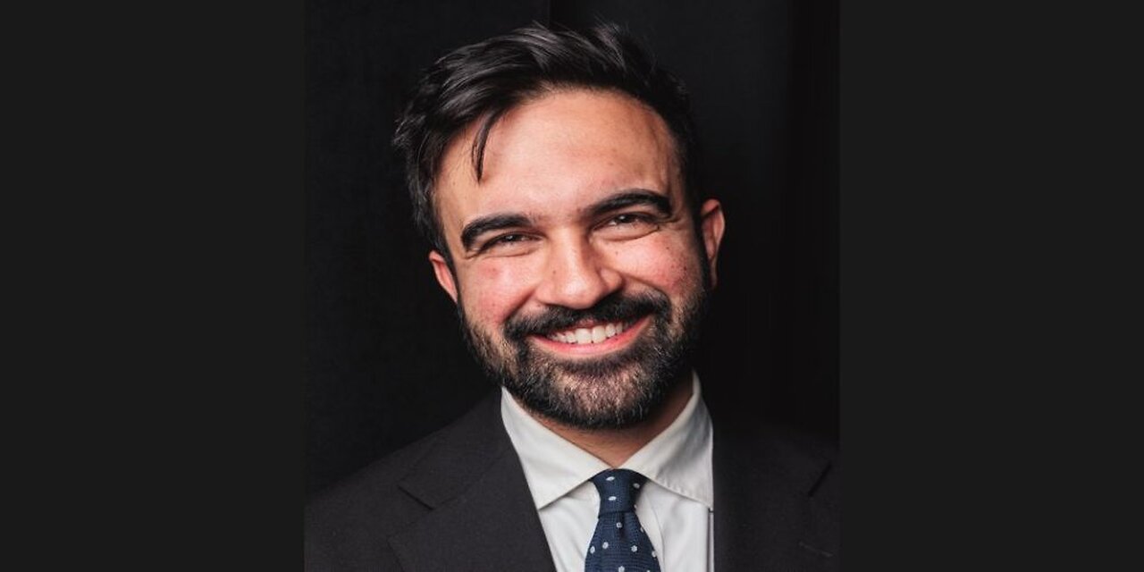 Feels Like Were on the Deck of the Titanic As Zohran Mamdani Holds Overwhelming Lead