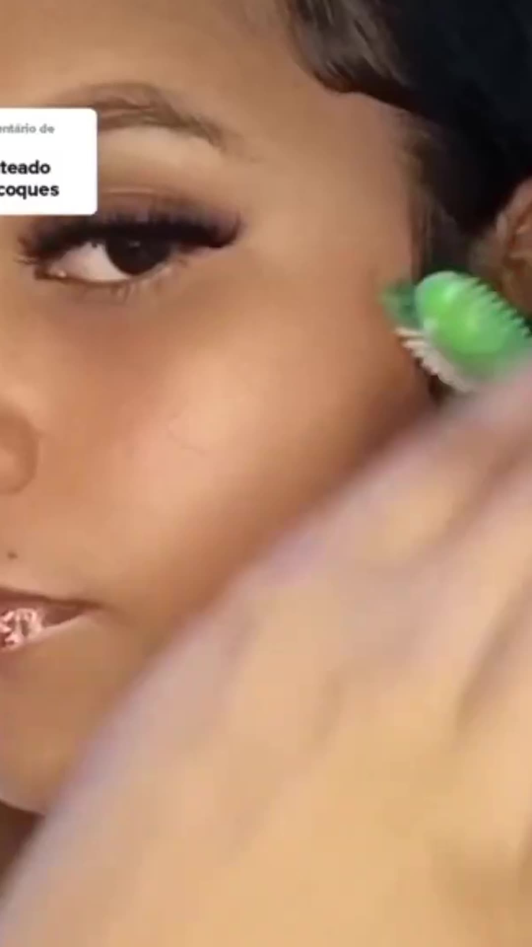 Relaxing Makeup Beautiful Girls Hot to Extra