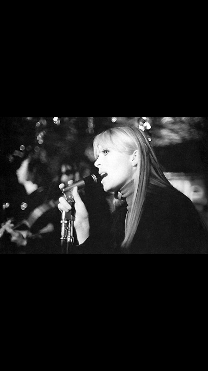 FEMME FATELE ~ NICO / VELVET UNDERGROUND