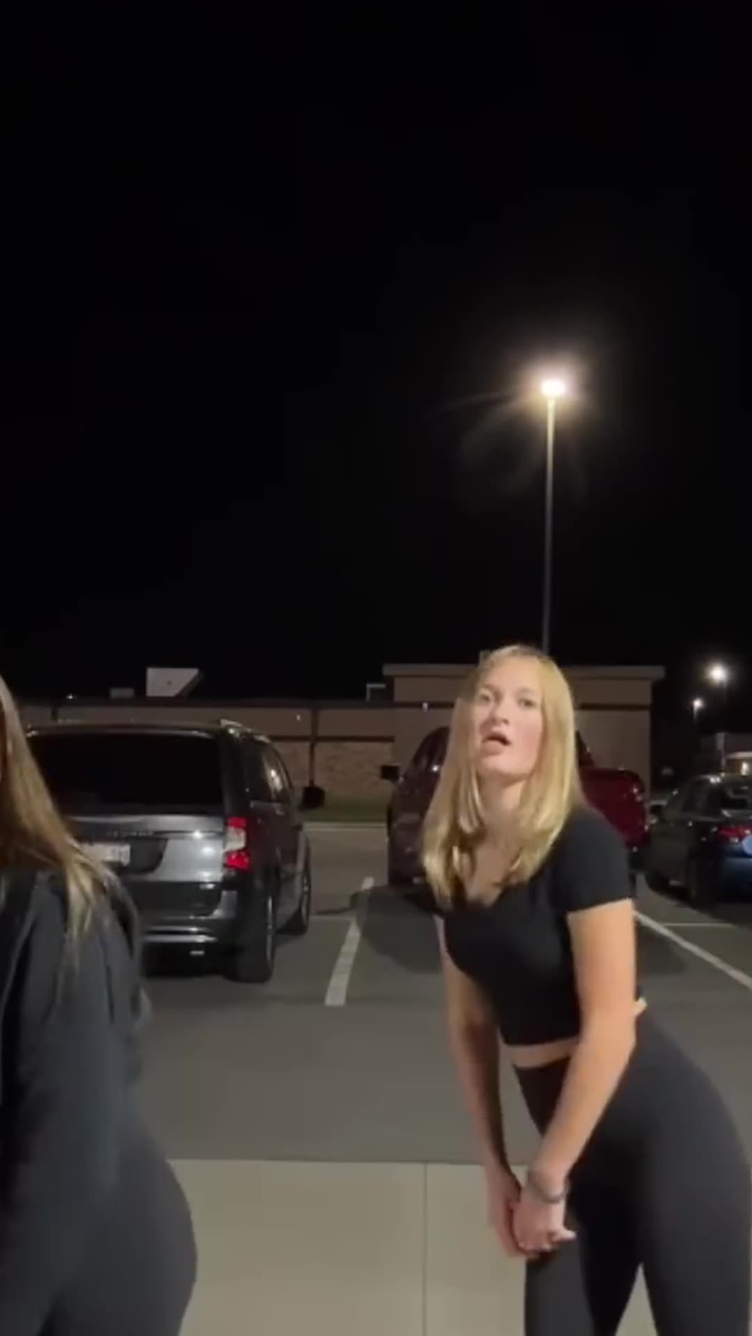 Super Hot Cute Pretty Girls doing the Bop