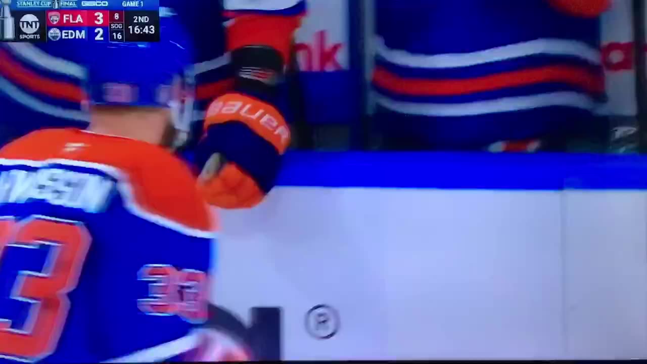 Oilers LW #33 Viktor Arvidsson 🥅(2)🏒Slap-Shot Goal