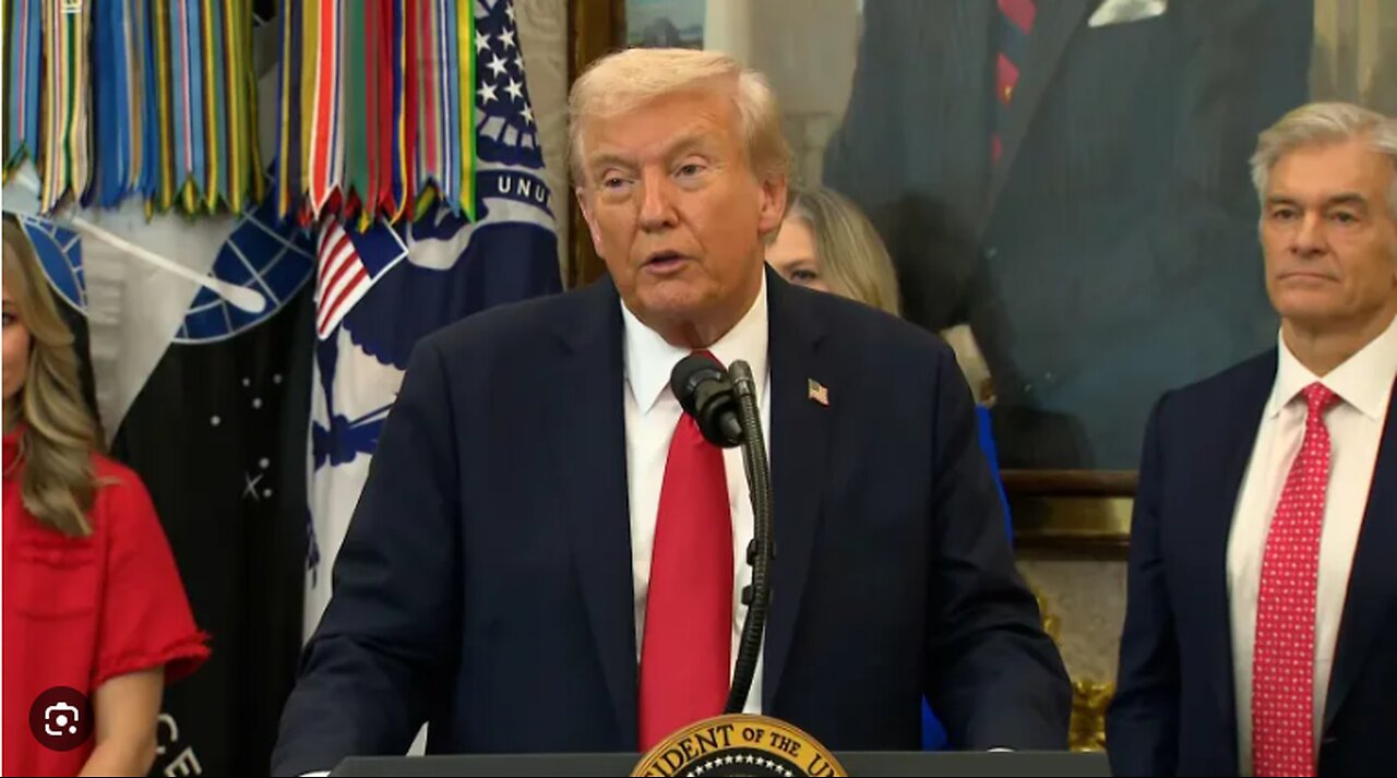 Trump on Bolton Indictment Hes a Bad Guy.mp4