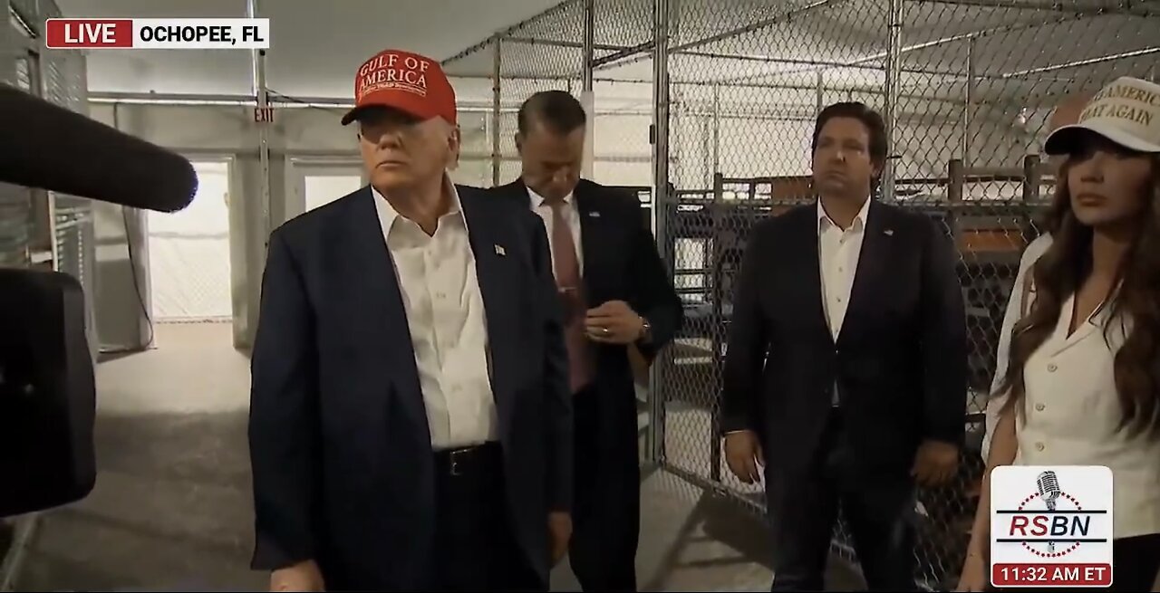 TRUMP❤️🇺🇸🥇🪽🕺TOURS ALLIGATOR ALCATRAZ🤍🇺🇸🏅🪽DETENTION CENTER IN FLORIDA💙🇺🇸🏅🪽🏬⭐️