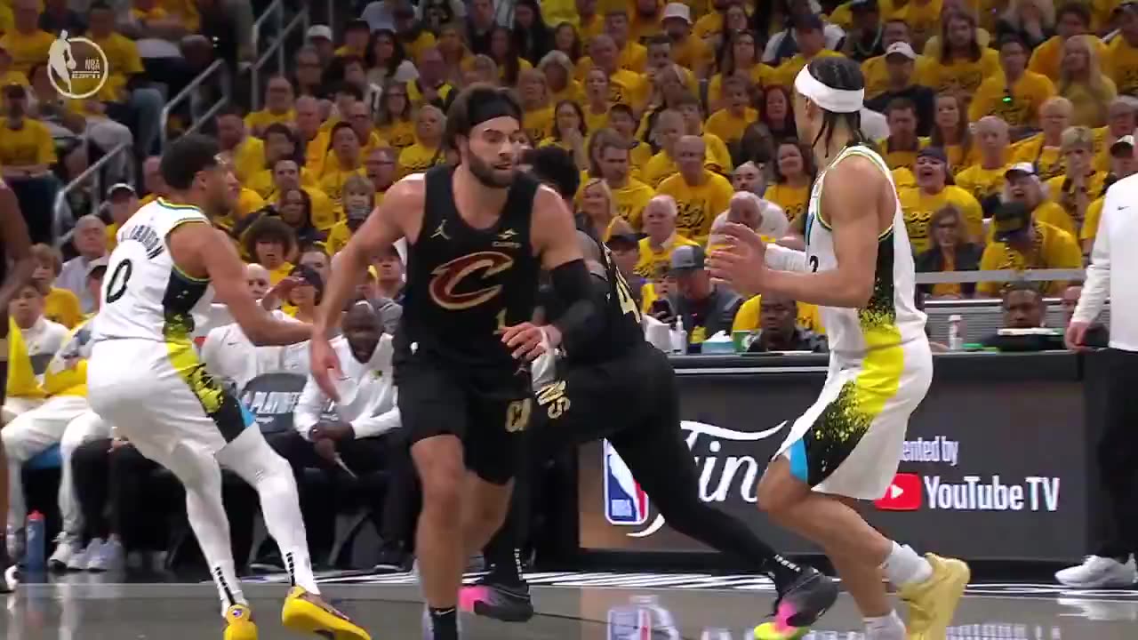 THE ATHLETICISM FROM SPIDA TO GET THIS AND-1 ๐คฏ