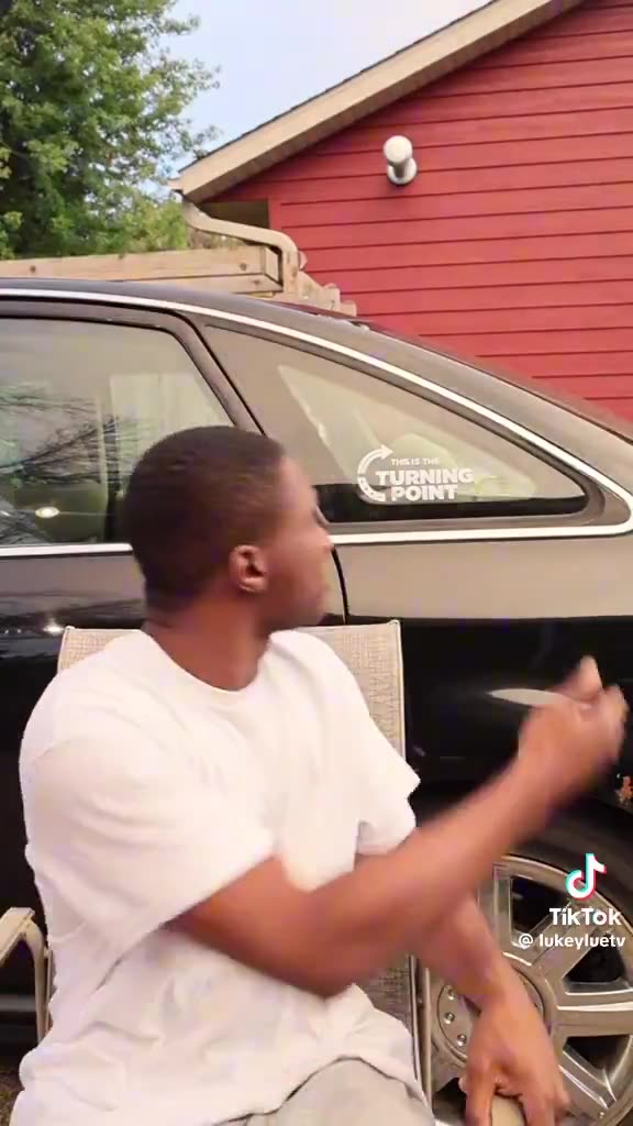 Non-Political Black Influencer Tells Audience to Watch Charlie Kirk Clips Before Judging