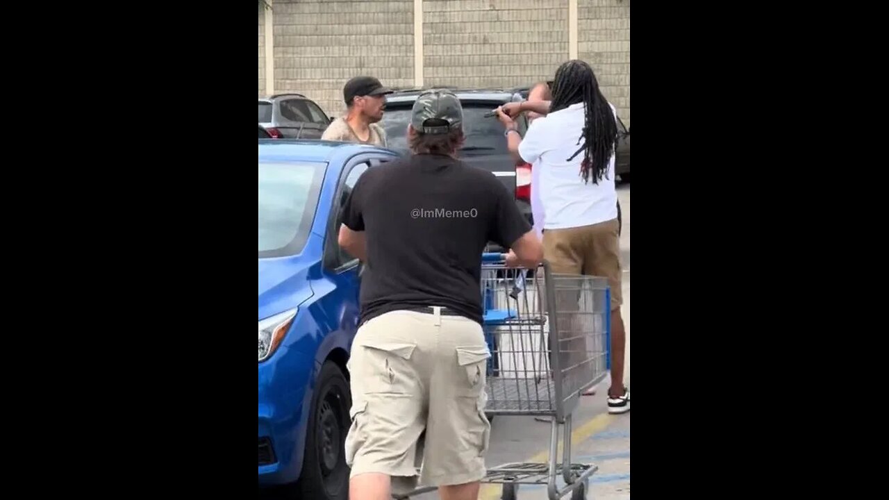 Caught On Camera Armed Citizen Stops Walmart Mass Stabbing Of 11 People