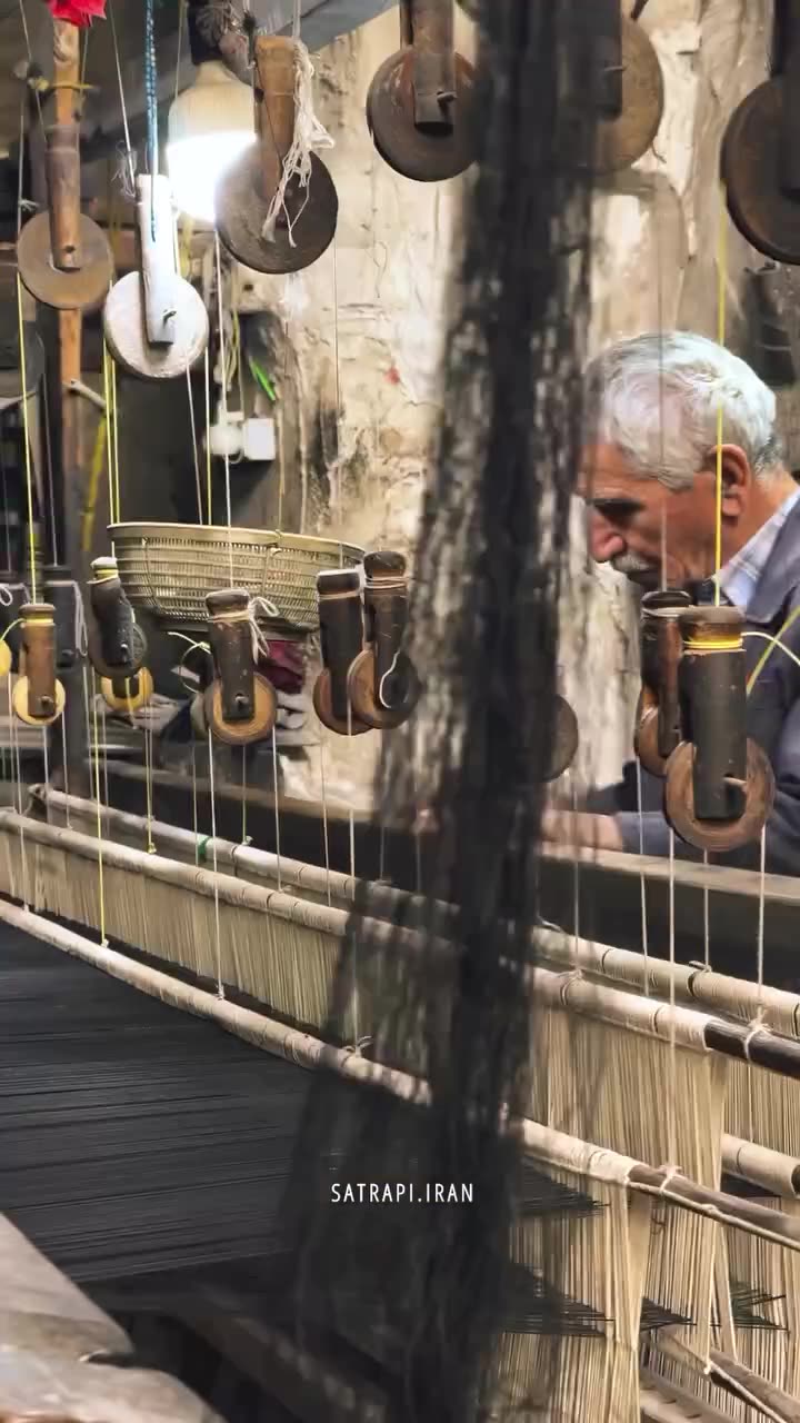 Shaarbafi – the ancient art of weaving with fine and delicate threads