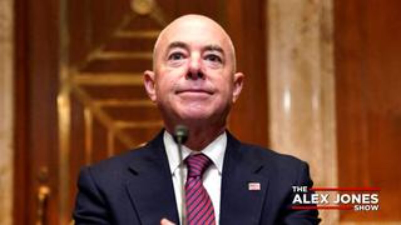 Trump Just Asked DOJ To Look Into ARRESTING Mayorkas For Aiding & Abetting Illegals!!