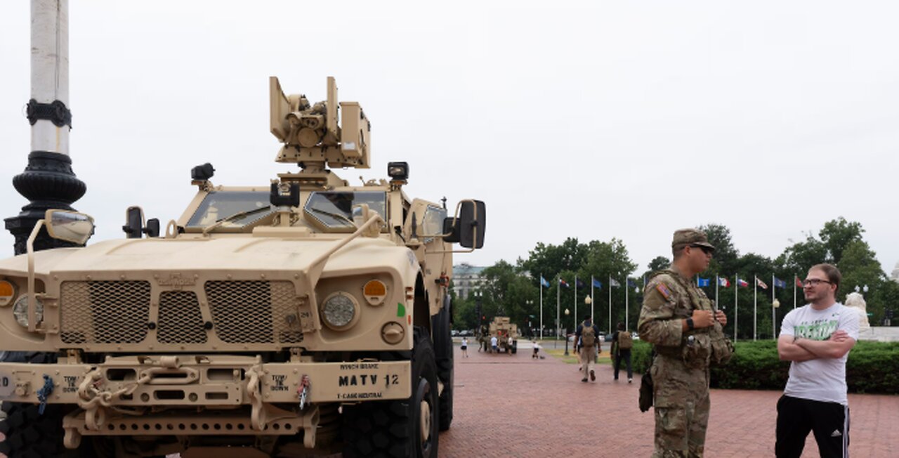 3 GOP Governors Send National Guard in Trumps Show of Force