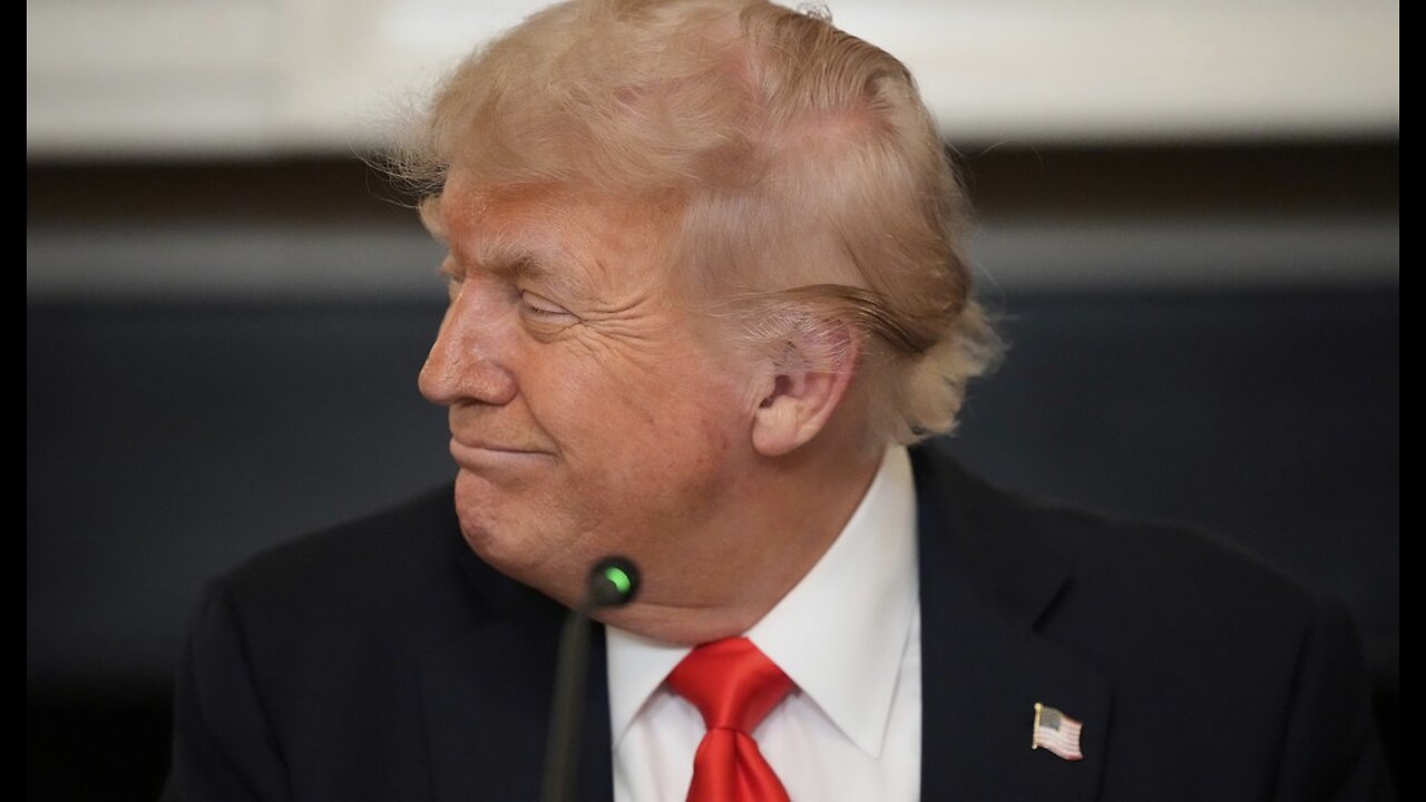 Trump Masterfully Trolls Fed Chairman Too Late Powell Over Interest Rates, Pens Hand-Written Note