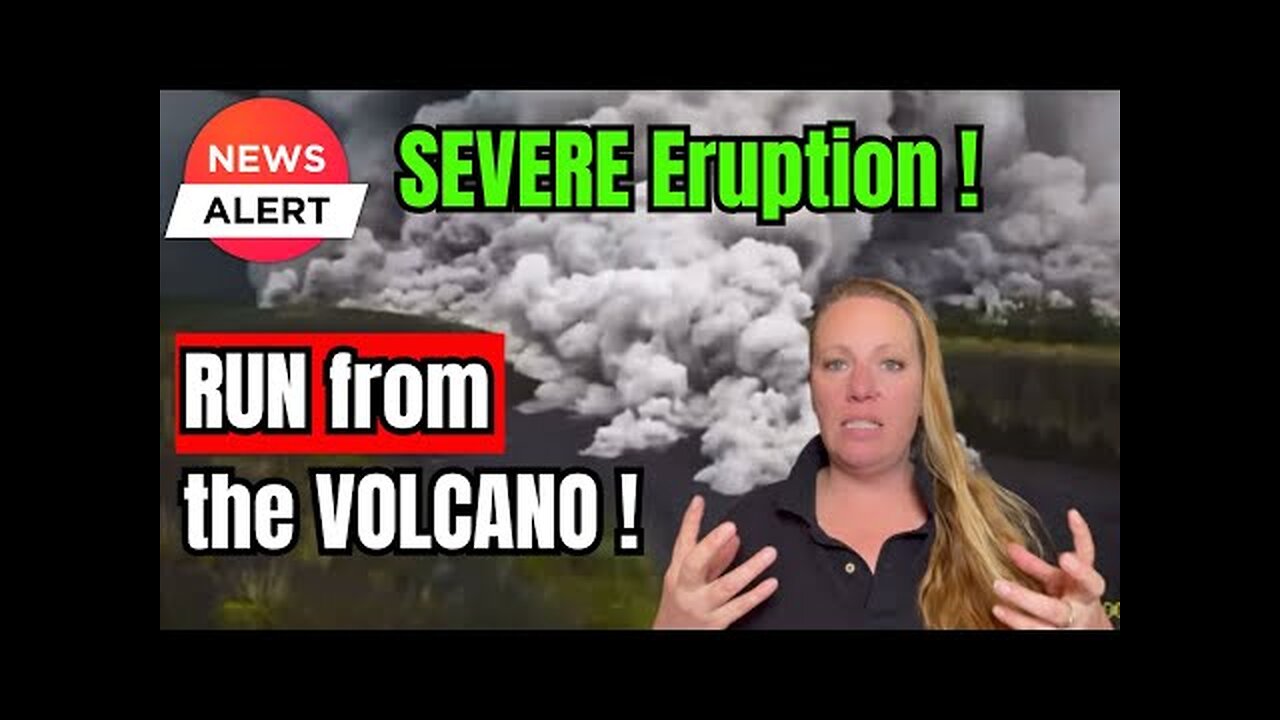 HIGHEST ALERT ! EVACUATIONS ! Semeru Volcano throws HOT BOULDERS into Villages- Destruction and ROAR