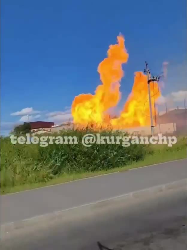 π₯ Kurgan, Russia. A gas distribution station is on fire!