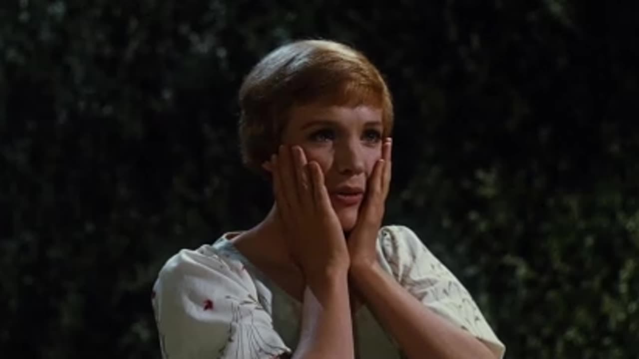 Another wonderful excerpt from The Sound Of Music (1965).