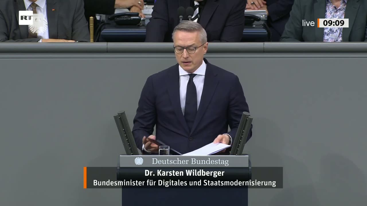 LIVE: 100. Bundestagssitzung | Jahrestag Babyn Jar | Keine ...