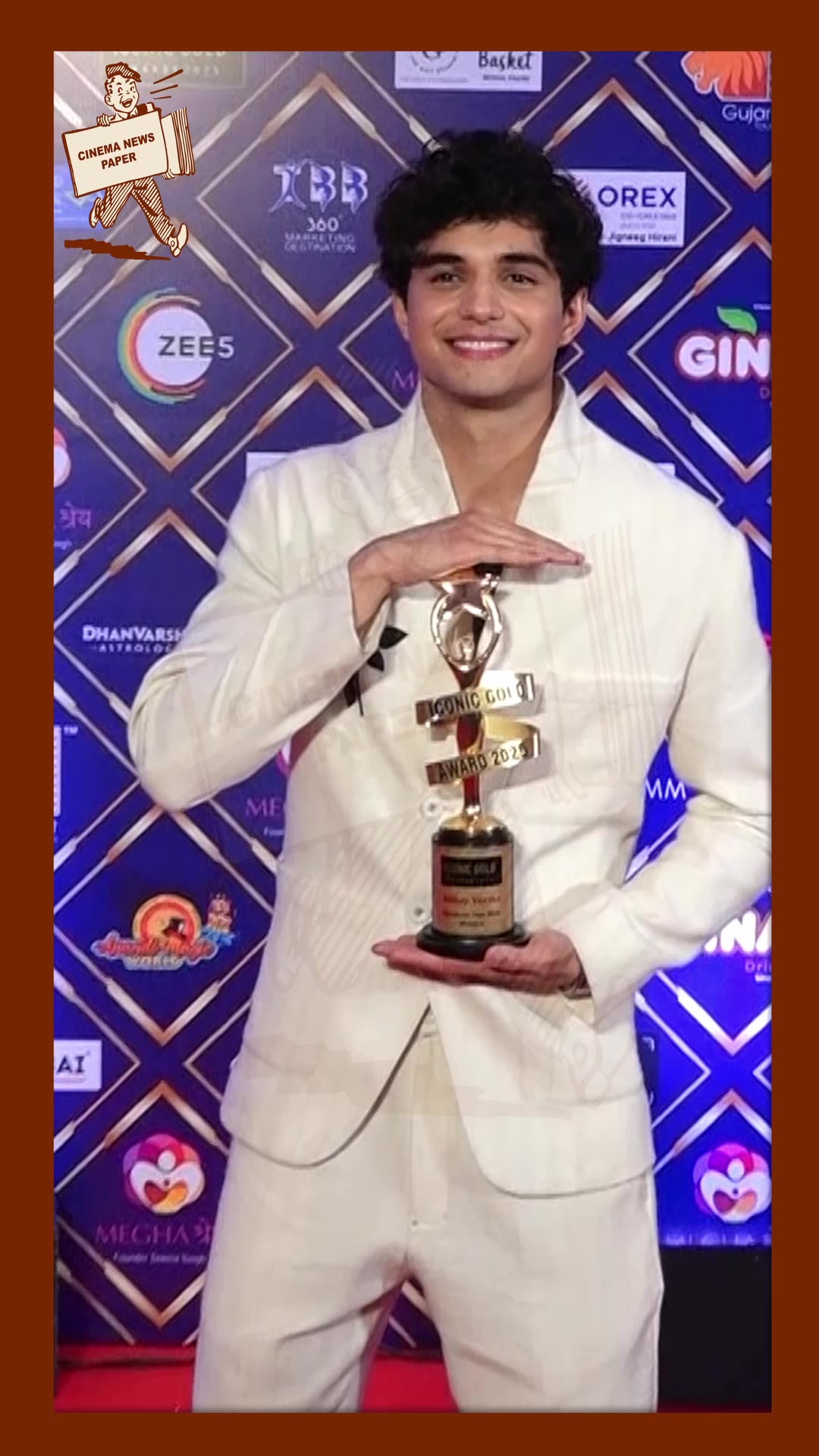 ABHAY VERMA THE RED CARPET OF 6TH EDITION OF ICONIC GOLD AWARDS | CINEMA NEWS PAPER |