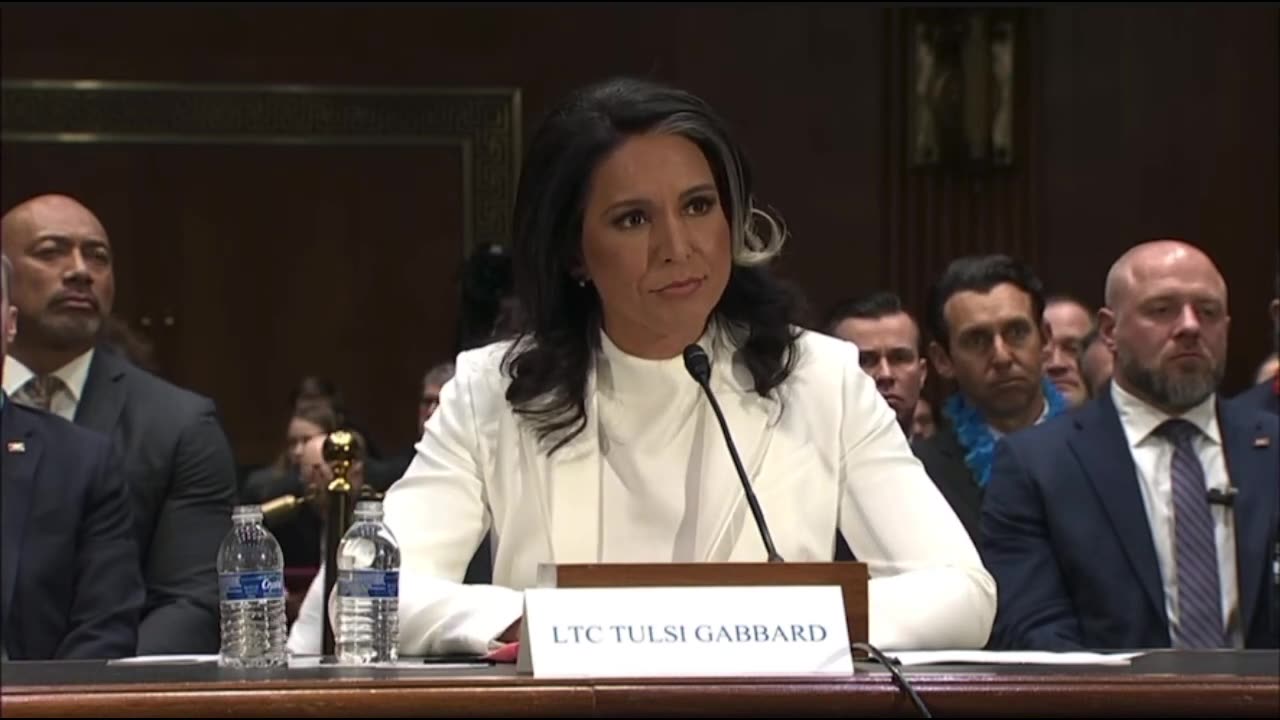 Tulsi Gabbard faces senators to become Trumps DNI