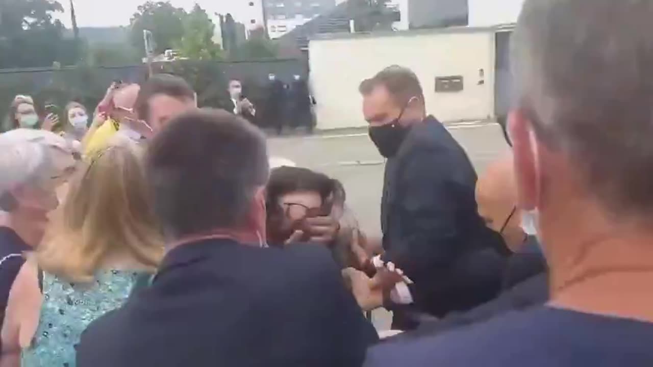 Who did it better? This guy or the wife? Macron slap