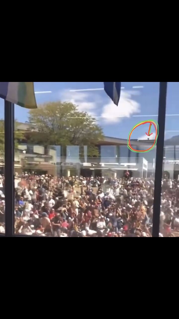 VIDEO CAPTURES SHOOTER-SNIPER👨💼🎪🏫🥷📸ON BUILDING ROOF DURING CHARLIE KIRK ASSASSINATION👨💼🎪🥷 💫