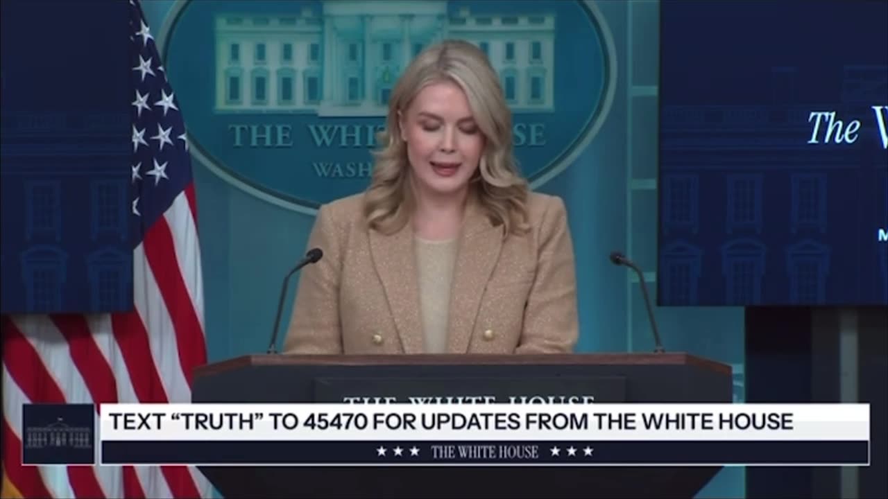 Karoline Leavitt SLAMS Tim Walz Over Somali $1 BILLION Fraud Scheme