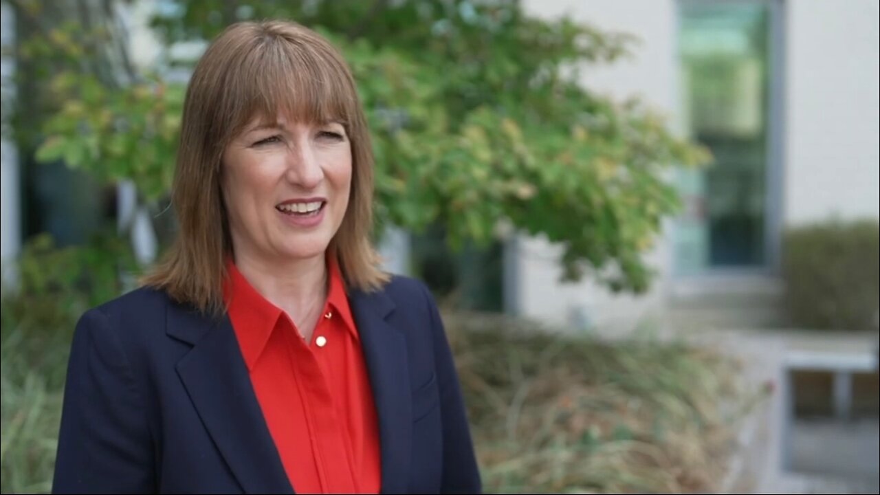 Rachel Reeves appears to have moved past her tearful appearance at this weeks Prime Ministers Ques