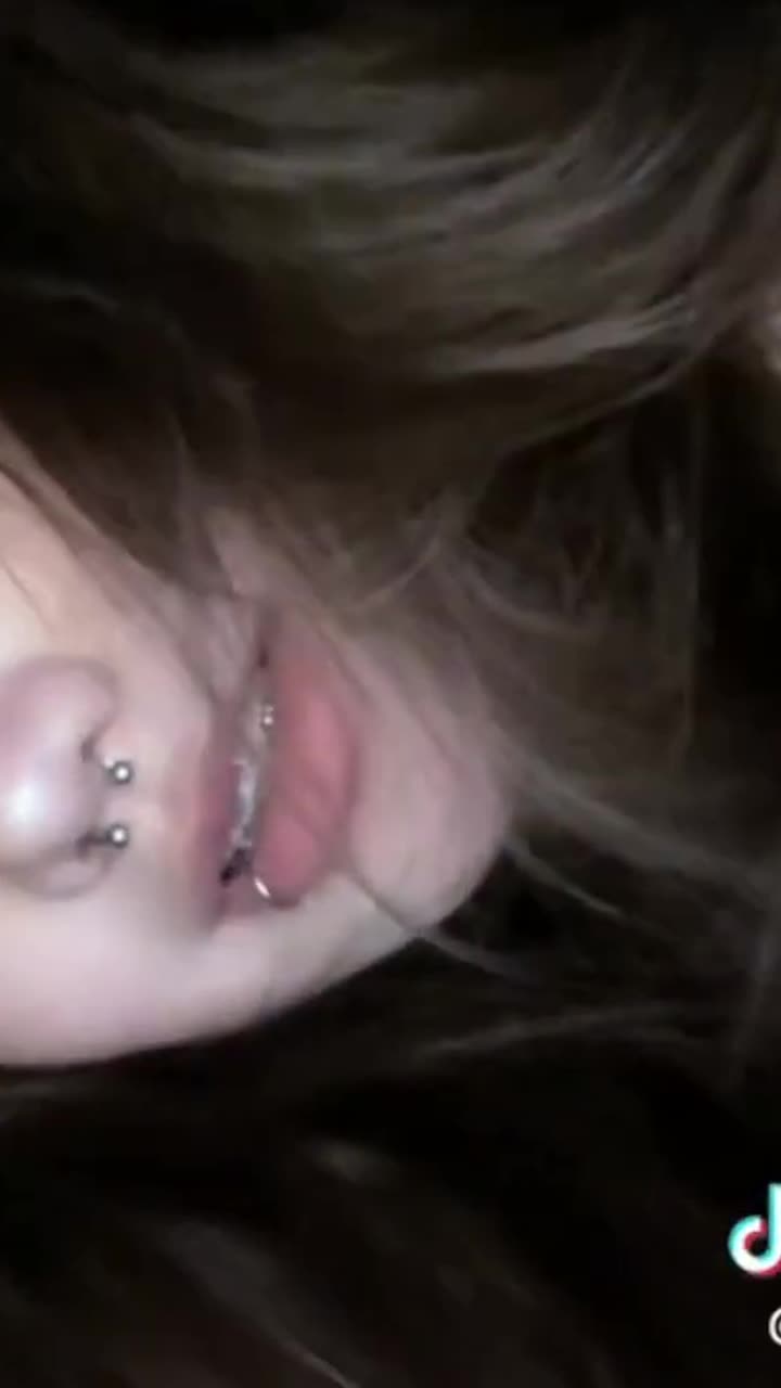 TikTok Hot Girlies Amazing Eyes