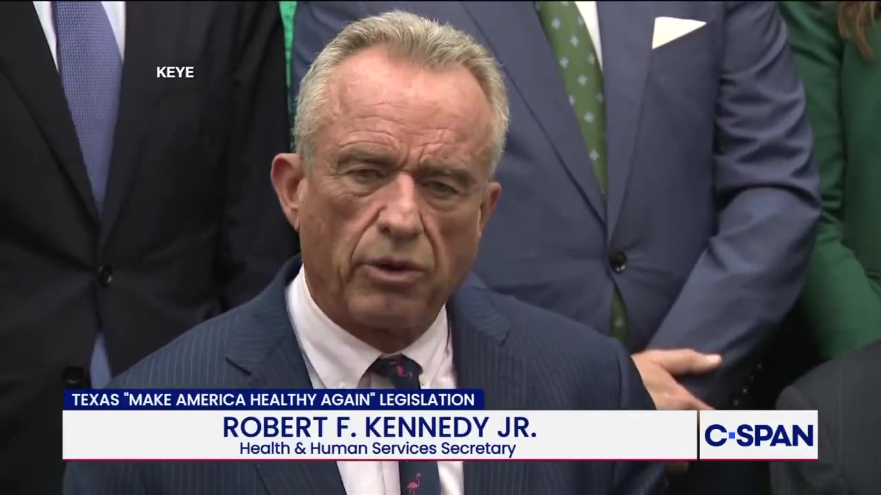 I know what a healthy child is supposed to look like ⚡ RFK Jr