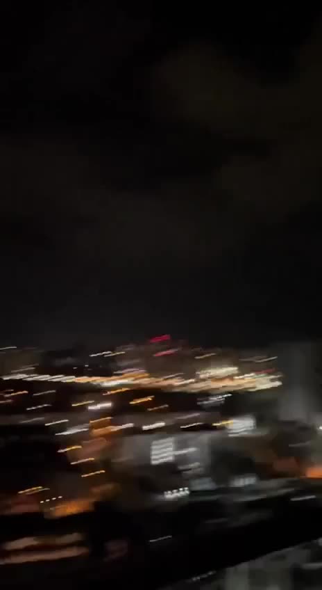 Footage of the enemy shahed being hit in the Central Park residential complex in the Pechersk