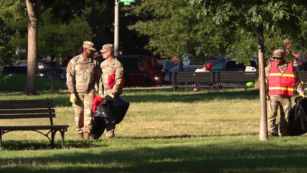 The level of crime is very high in Washington, and the National Guard is busy collecting garbage?