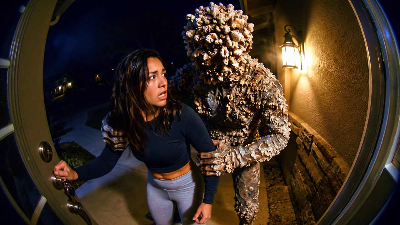 ๐ SHE GOT TERRIFIED! ๐ฑMucoMan Stalker Prank Caught on Doorbell Camera! Girls & Womans Pranks Funny