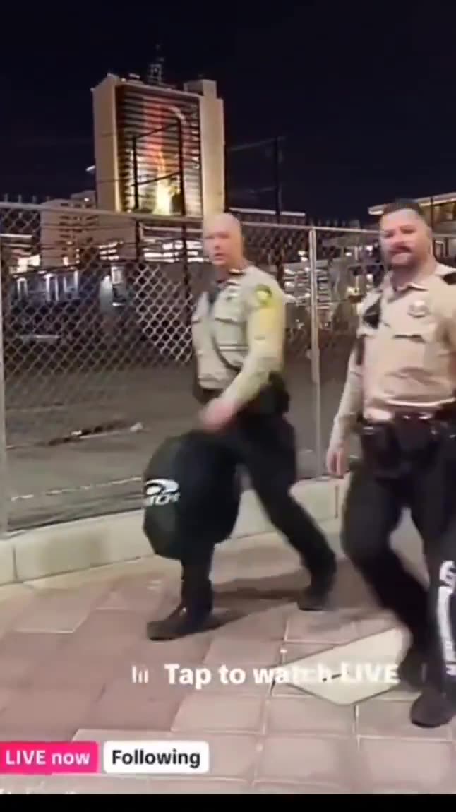 Leftist Tiktoker decides to antagonize Las Vegas PD and quickly discovers that wasn’t a good idea.