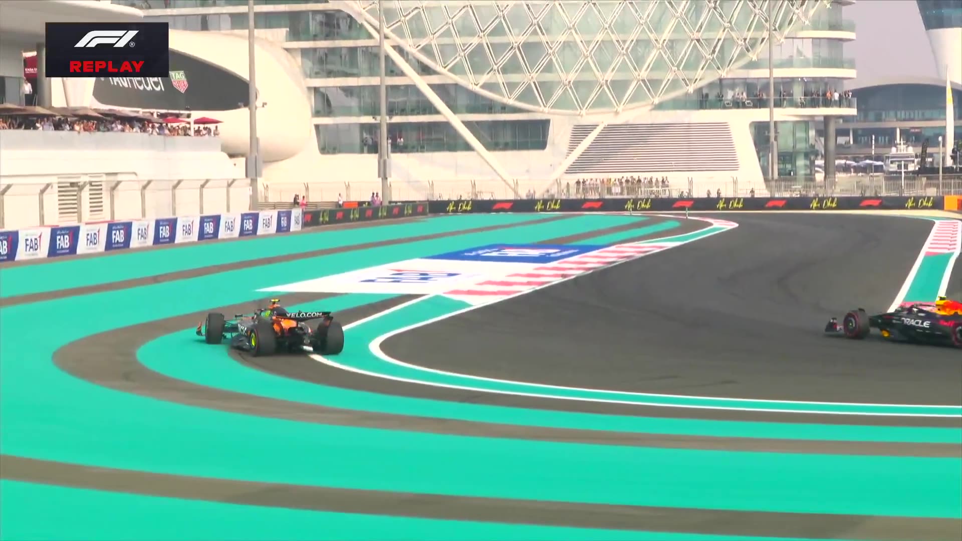 Formula 1 - Heres that Norris/Tsunoda moment ๐ซฃ