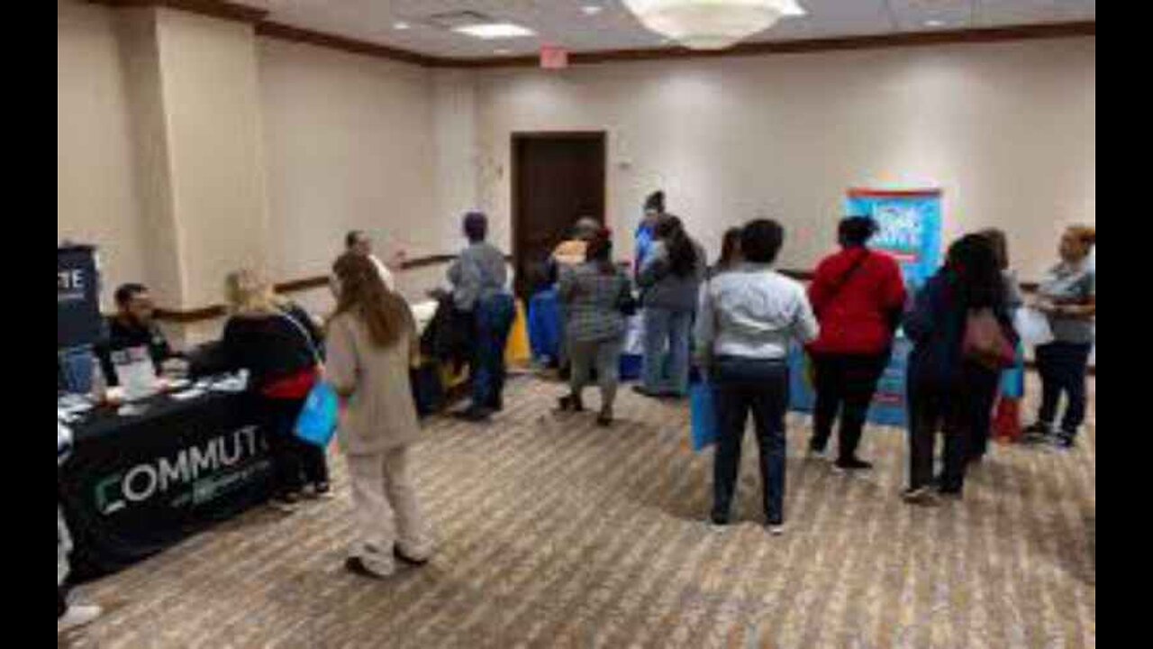 US Court Wont Lift Judges Block on Mass Layoffs