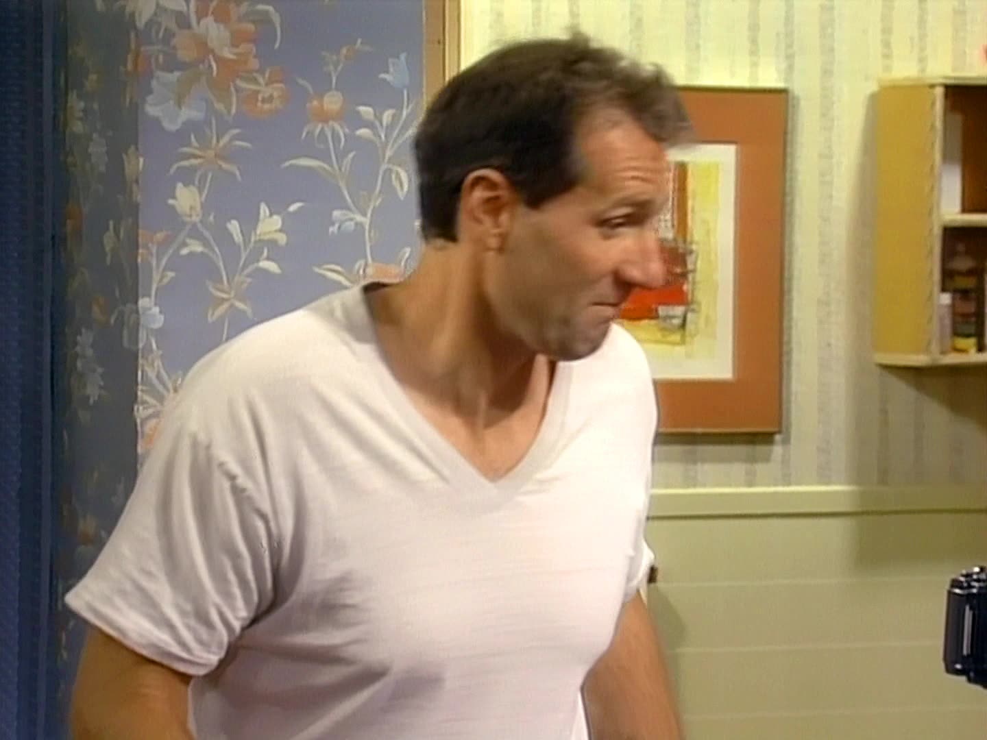 Pamela Anderson with Beckie Mullen (Married With Children S05E01)