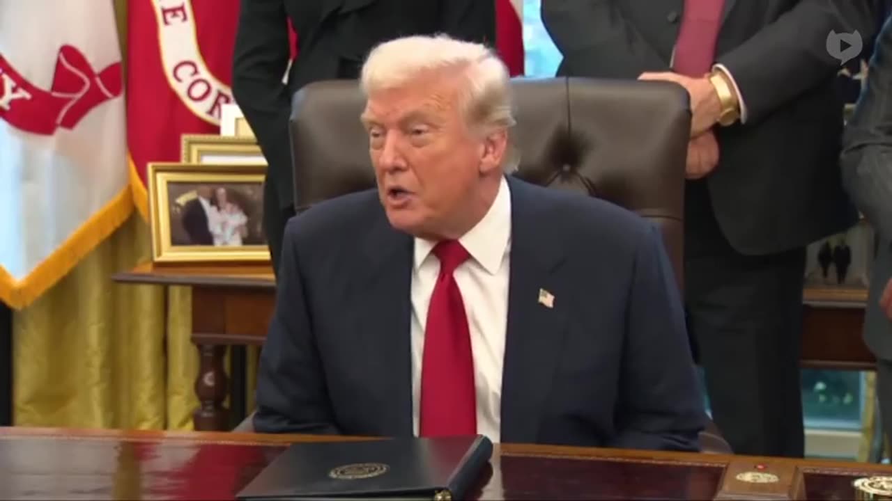 Trump： ＂The world is the United States.＂