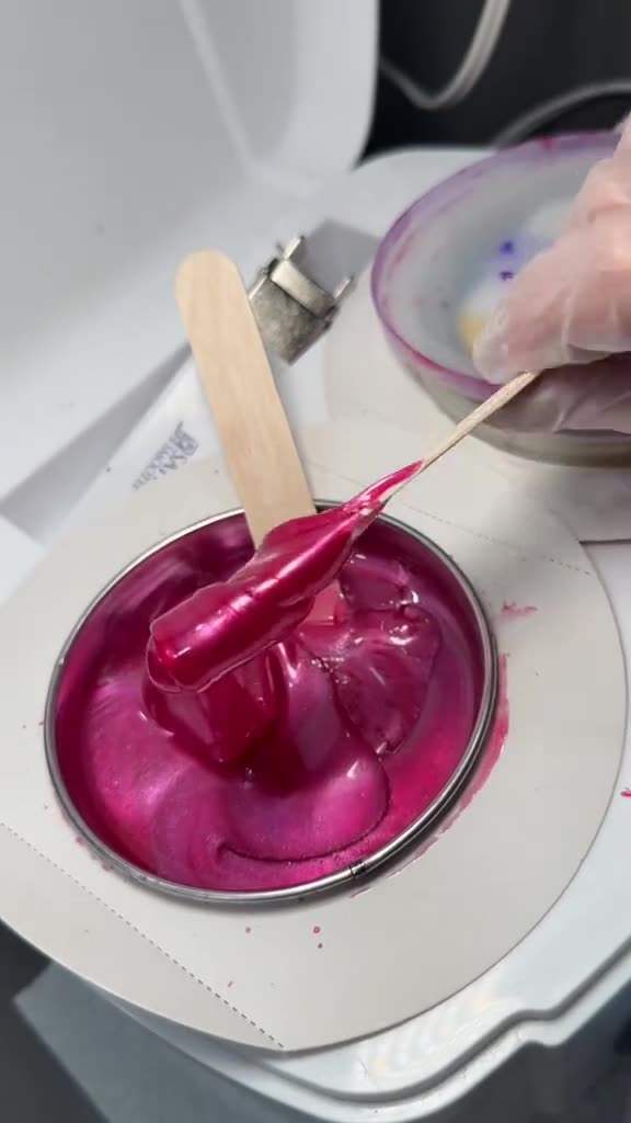 Watch Underarm Waxing Using Cherry Desire Hard Wax by @ellieecavin | Gentle, Fast & Effective! π₯