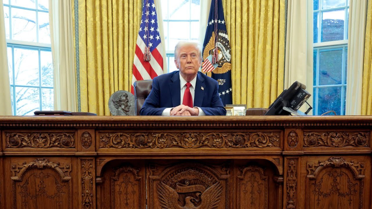 Trump hangs Declaration of Independence in Oval Office: Never been up before