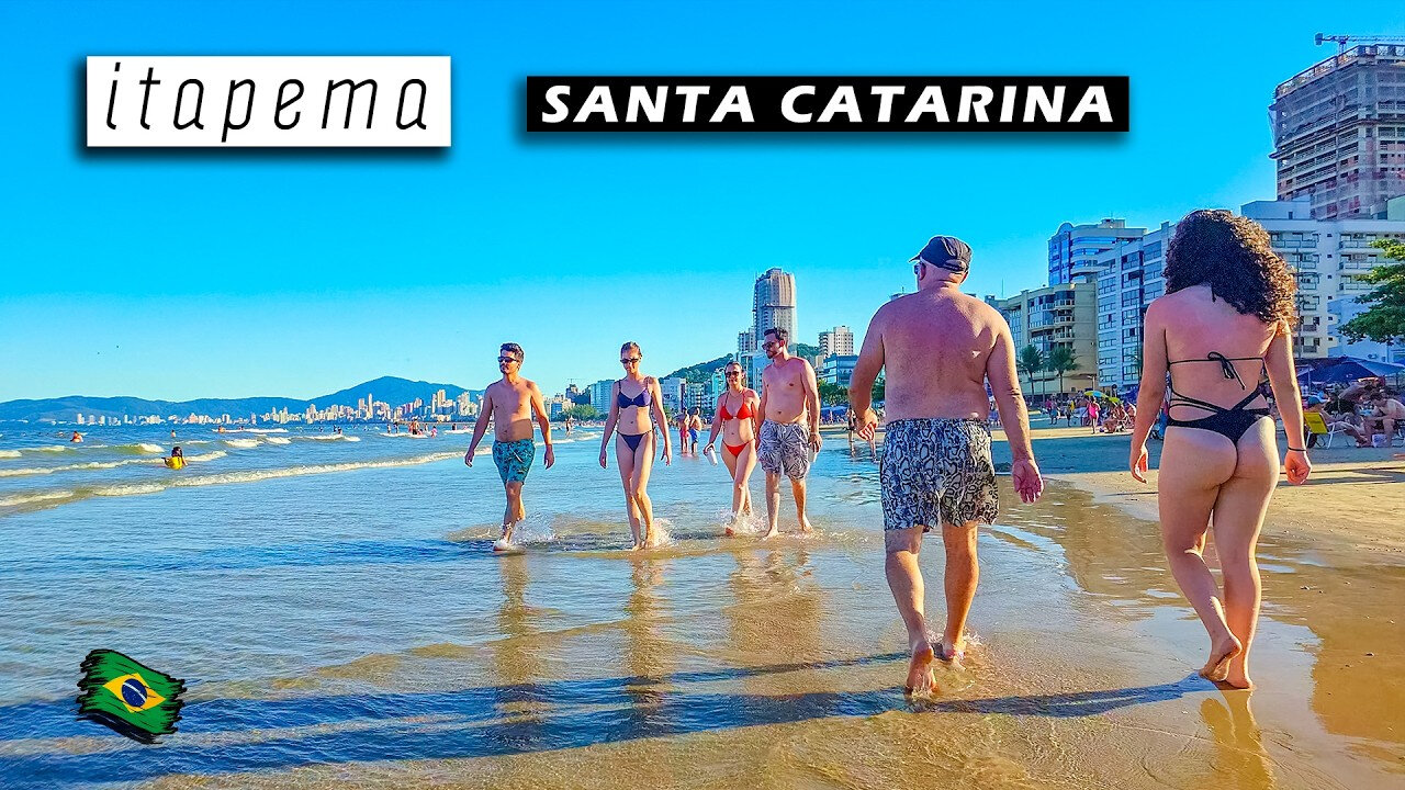 Walking on Itapema Beach — Santa Catarina, Brazil 【 4K UHD 】