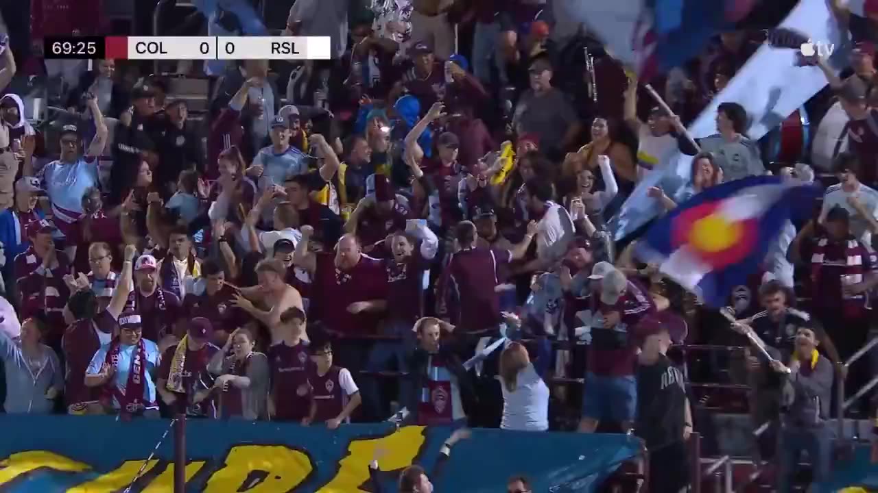 Major League Soccer - Djordje Mihailovic finds the opener for Colorado! ๐ฅ