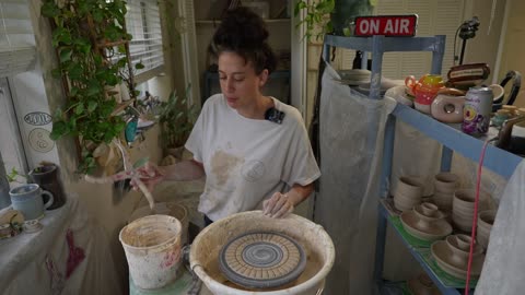 Live 🔴 Swan City Ceramics - Ep. 115 Pottery Livestream
